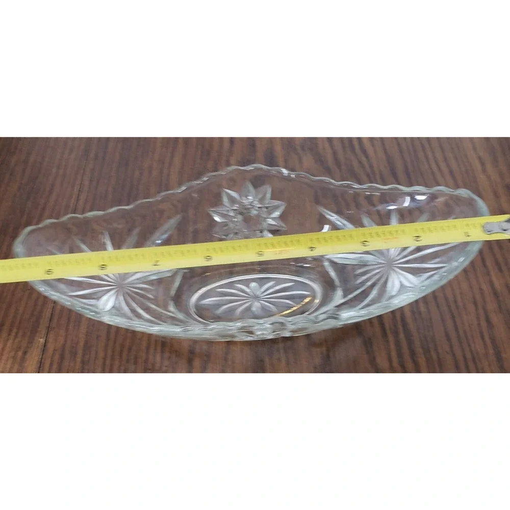 Vintage Anchor Hocking Small Relish Boat Prescut Star Pattern Clear